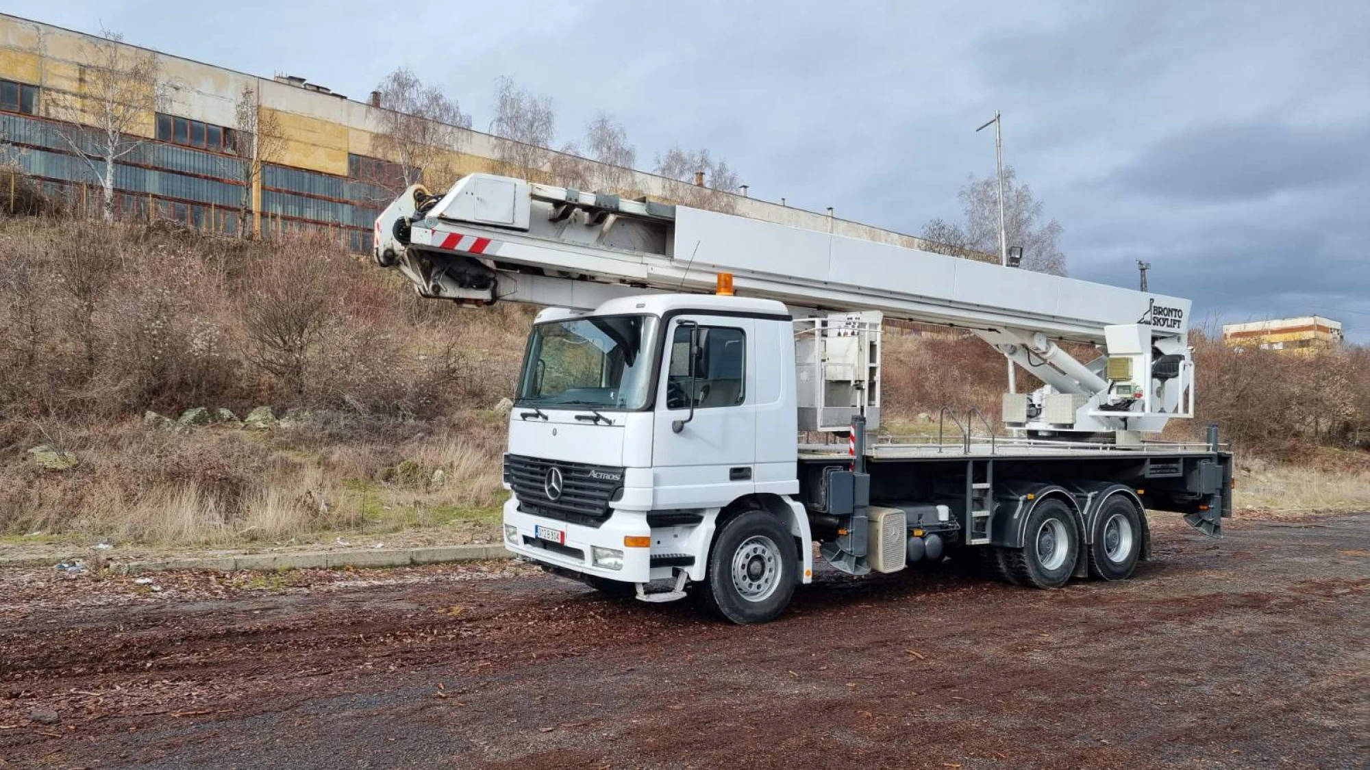 BRONTO SKYLIFT 40-2T1