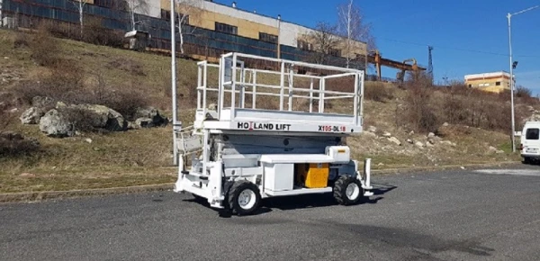 HOLLAND LIFT X-105DL18-4WD  4x4