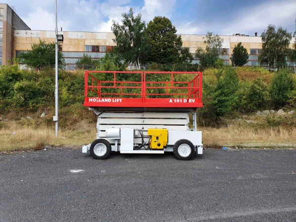 HOLLAND LIFT  X108EL18