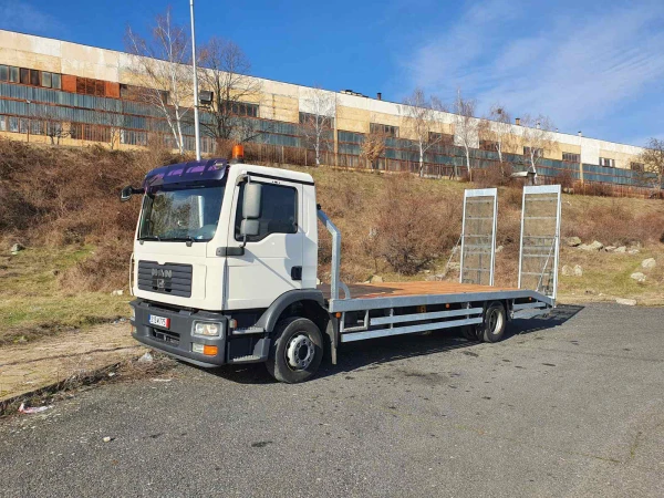 MAN Tgm  12.240 автовоз пътна помощ