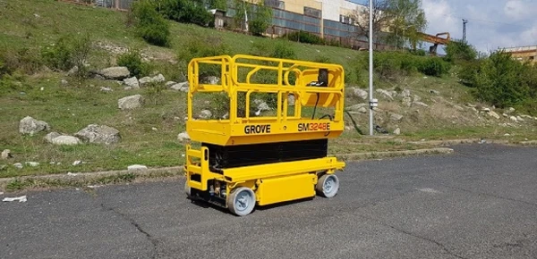 GROVE SM 3248E